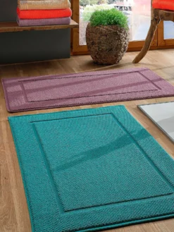 Neue Veröffentlichungen 19 Badematte, Pflaume