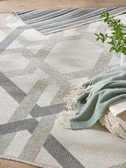 Moderner Teppich, Meeresgrün