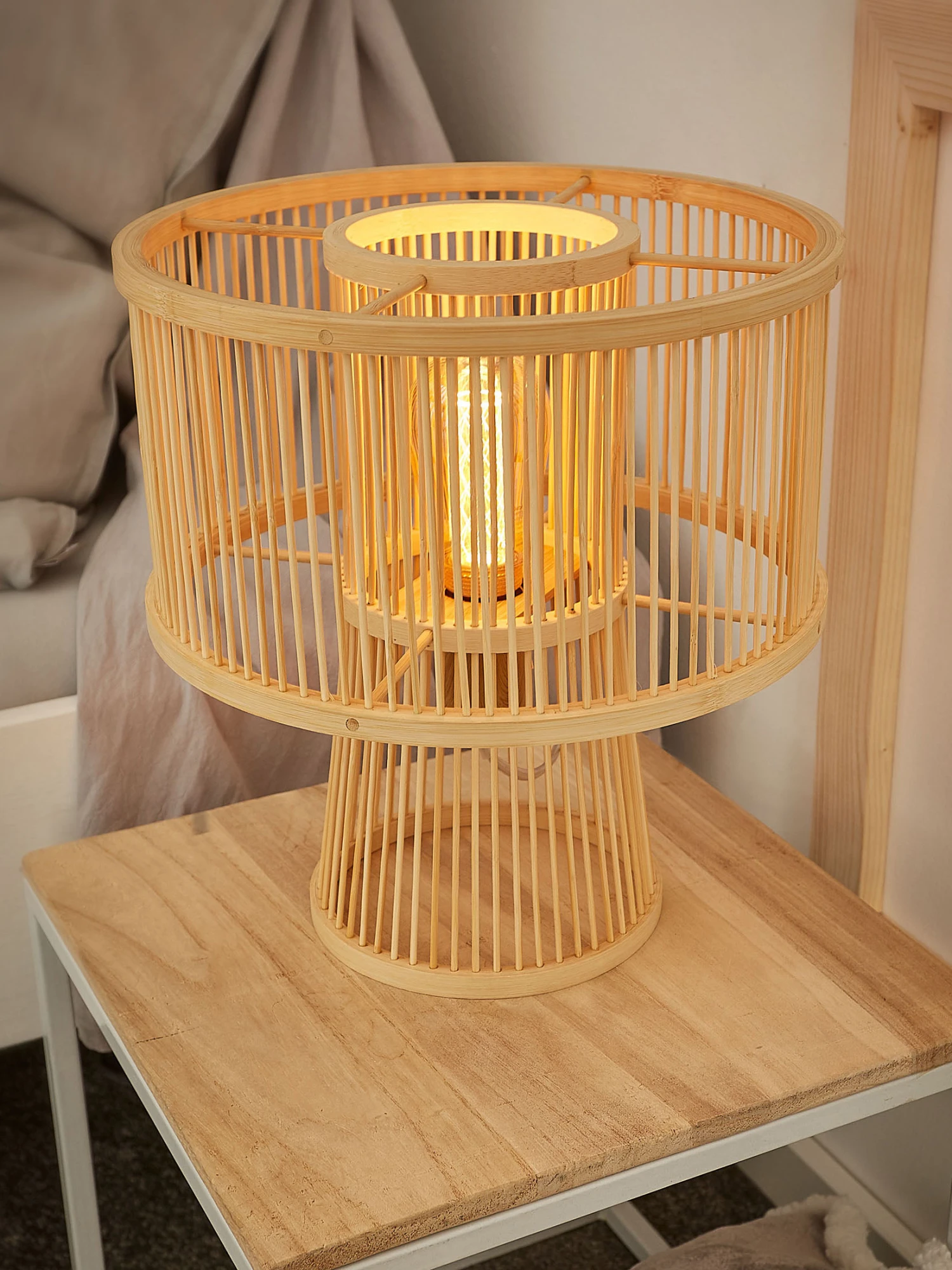 Tischleuchte, Bambus 1 Tischleuchte, Bambus