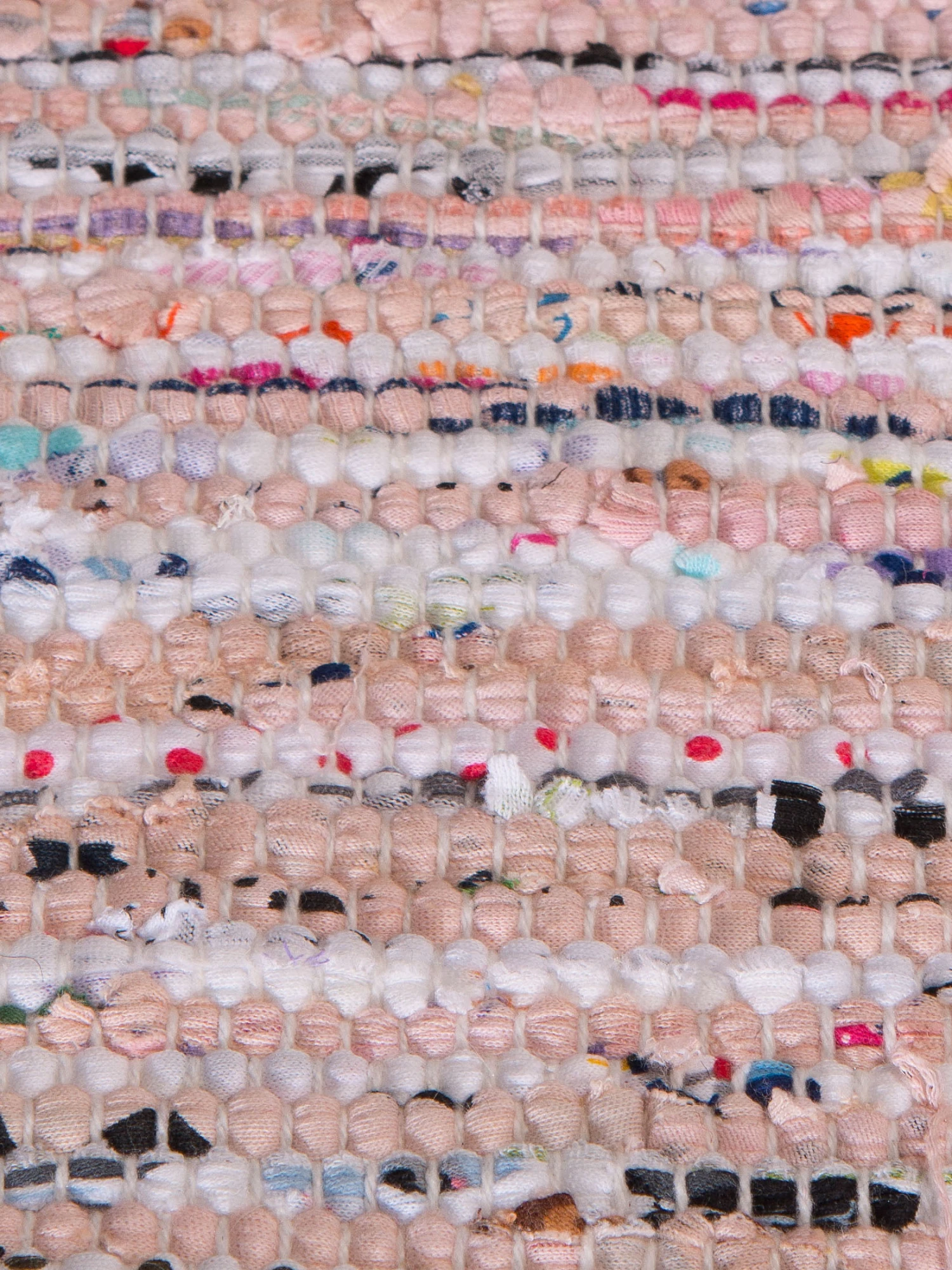 Fleckerl-Teppich, Rose 4 Fleckerl-Teppich, Rose – Bild 4